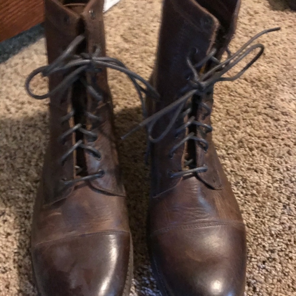 Frye lace up boots - size 10